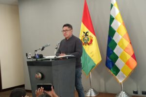 Proyecto de ley sector lácteo propuesto por Zenón Mamani
