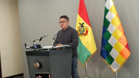 Proyecto de ley sector lácteo propuesto por Zenón Mamani