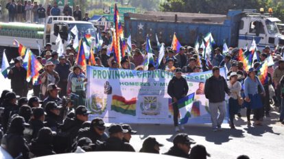 Evo Morales caravana hacia La Paz