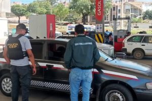 Conductor aprehendido en Tarija por acumular más de 7.500 litros de carburante