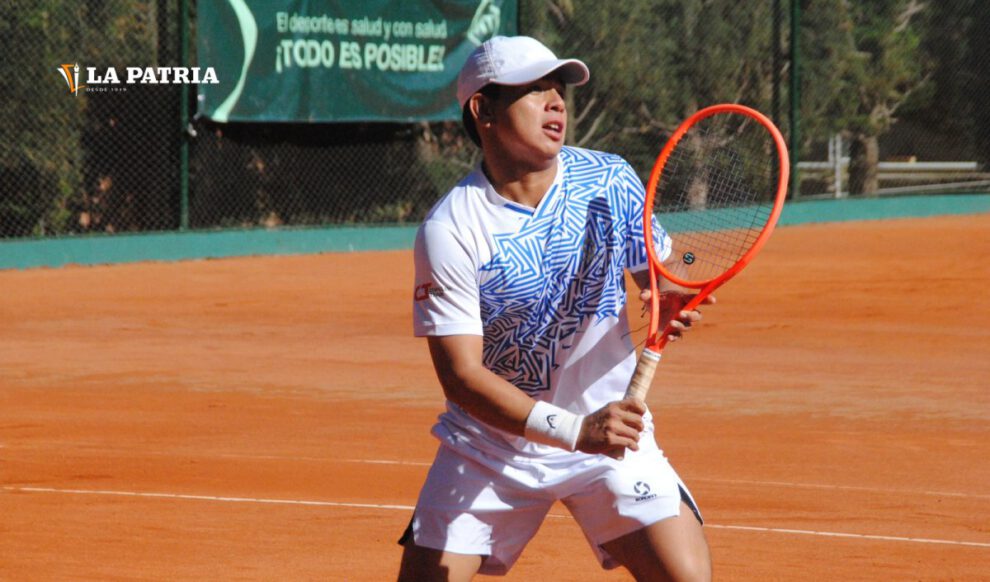 Santiago Lora avanza a semifinales en el Chuquiago Junior Open