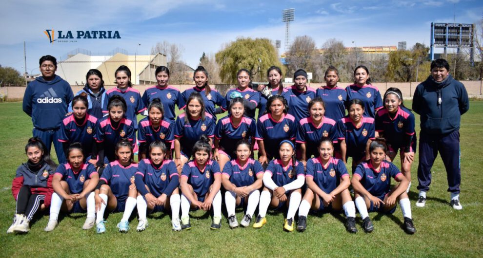Liga Femenina de Fútbol con CDT Real Oruro y GV San José