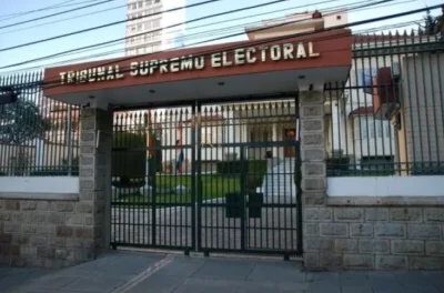 TSE en sesión permanente tras sentencia constitucional sobre reelección