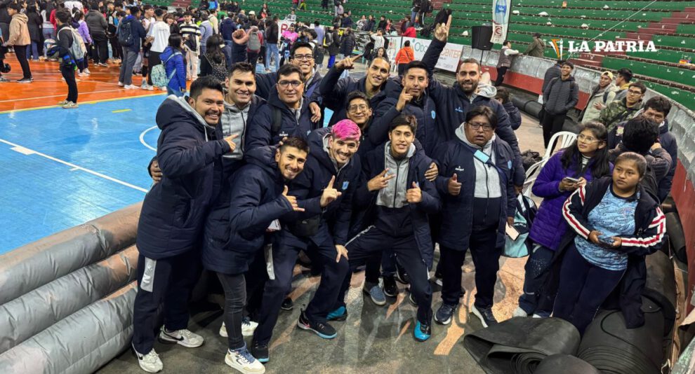 Festejo de los jugadores de CAN por lograr la clasificación