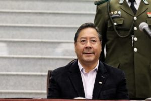 Gobierno de Bolivia y comunidad LGBTIQ