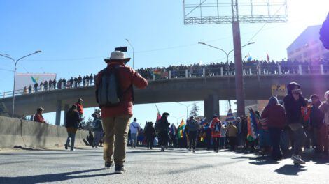 Movilización nacional hacia La Paz convocada por evistas