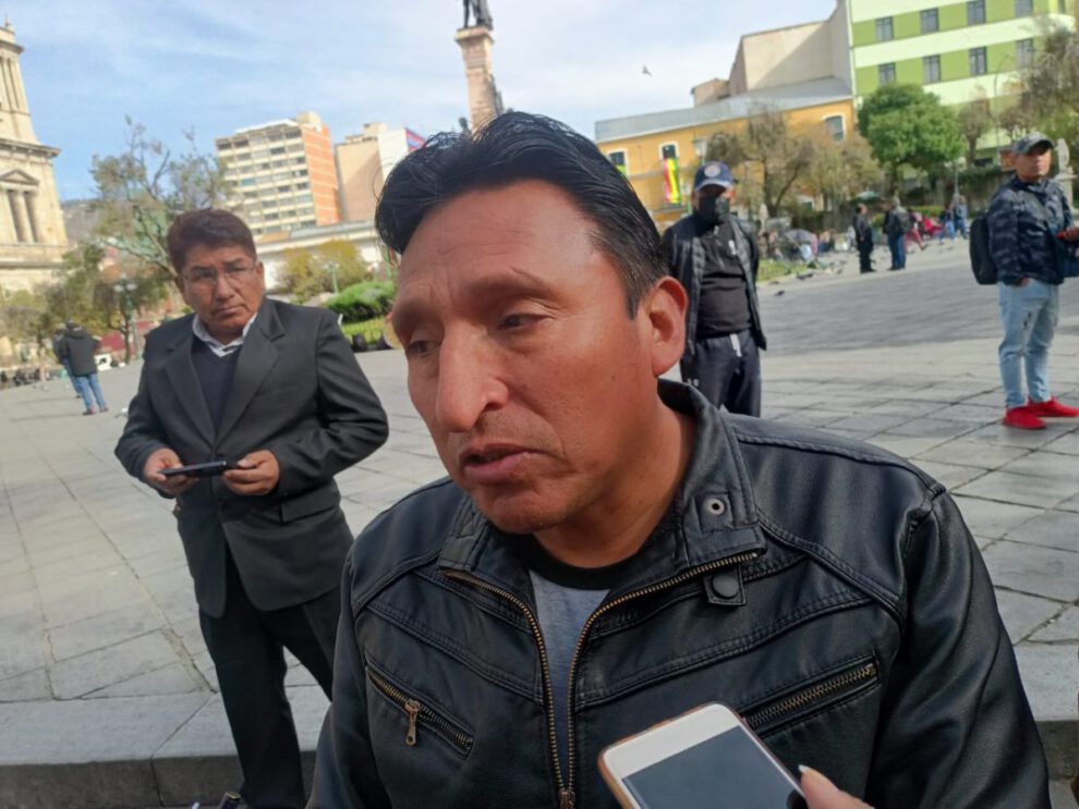 Andrónico Rodríguez puede sumarse al MAS según Gregorio Mamani