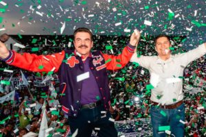 binomio presidencial de Manfred Reyes Villa y Juan Carlos Medrano