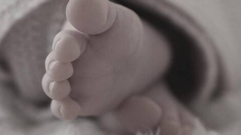 bebé muere por broncoaspiración en El Alto