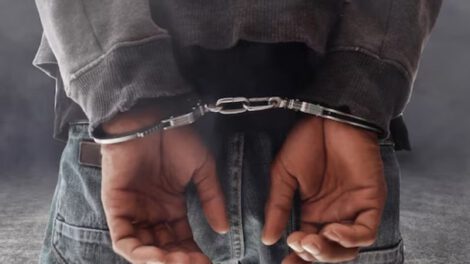 Administrador de nightclub donde hallaron a 40 menores bebiendo alcohol