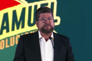 El líder de Unidad Nacional, Samuel Doria Medina