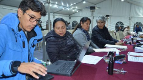 Sustitución de candidaturas electorales en Bolivia