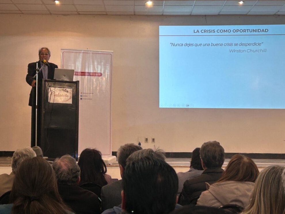 Plan Bicentenario presentado por la Fundación Milenio para Bolivia