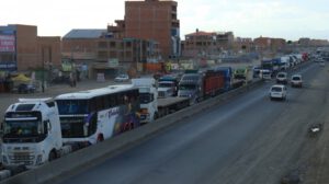 Futpoch exige soluciones al Gobierno ante alza de precios y escasez de combustible