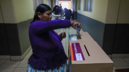 Baja participación femenina en elecciones generales en Bolivia