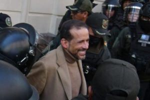 Luis Fernando Camacho busca salir de prisión en nueva audiencia