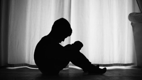 Aprehenden a joven acusado de violar a niño de 11 años