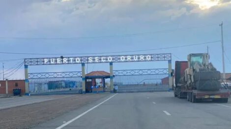 Corredor bioceánico en el Puerto Seco de Oruro