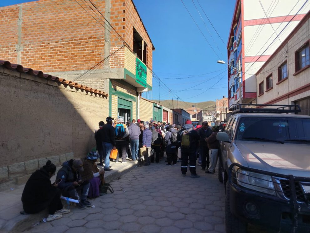 Autorización para compra de combustible en bidón