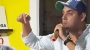 Xenofobia en declaraciones políticas del concejal Arnoldo Méndez