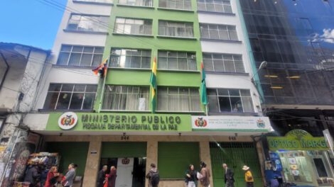 Asesinato de militar en Huarina