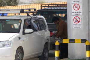 Regulación de combustibles en Bolivia