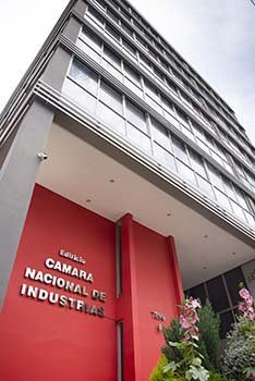 Proyecto de Ley de Alimentación Saludable y su impacto en la industria boliviana