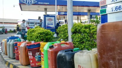 Crisis de combustibles en Bolivia