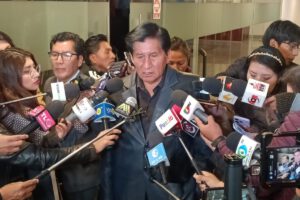 Félix Ajpi denuncia maniobras del gobierno para frenar a Andrónico Rodríguez