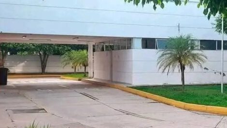 mujer muere cirugía estética en Santa Cruz