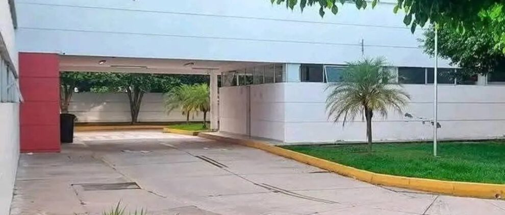 mujer muere cirugía estética en Santa Cruz