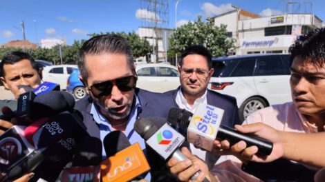 Mario Cronenbold niega vínculos con el narcotraficante Tuta