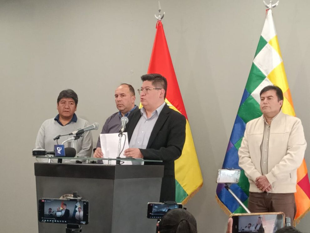 Gobierno de Bolivia amplía plazo para contratos modificatorios en construcción