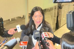 Contratos publicitarios de Entel Dinámica denunciados por Janira Román