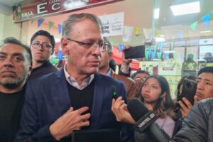 Jaime Dunn critica al gobierno por su gestión en la crisis económica