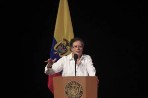 Gobierno colombiano recaudo fiscal