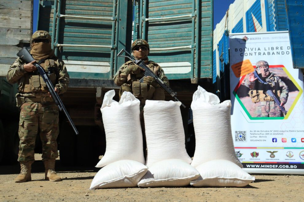 Incautación de productos en operativos contra el contrabando