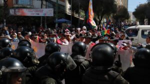 Enfrentamientos entre Evo Morales y Policía en La Paz