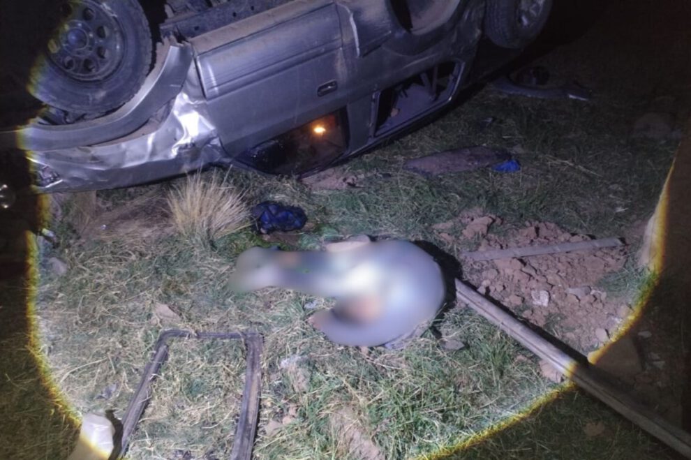 Vuelco de campana en la ruta Challapata-Potosí