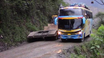 Federación de Transporte de los Yungas anuncia medidas de presión por falta de combustible