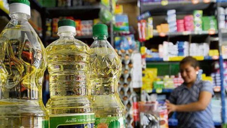 venta de aceite por Emapa a 14 bolivianos