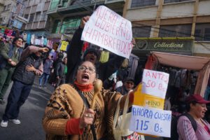 Movilizaciones gremiales y evistas en Bolivia