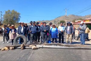 Bloqueo de carreteras en Bolivia por el Estado Mayor del Pueblo