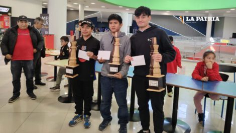 Rafael Villca Ajedrez en el Abierto Internacional de Tarija