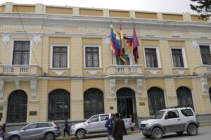 crisis económica GAMO Oruro