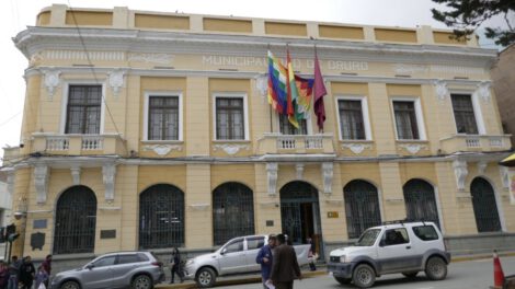 crisis económica GAMO Oruro