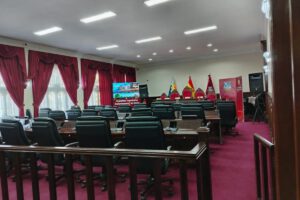 Shirley Molina en la Asamblea Legislativa de Oruro