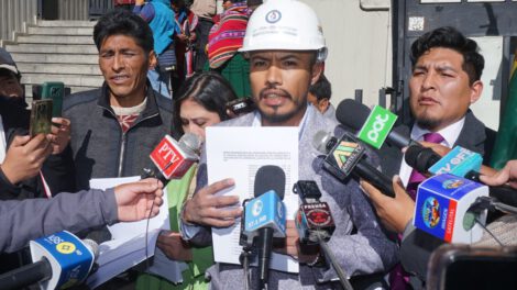 Caso Botrading: Trabajadores presentan demanda penal contra ejecutivos de YPFB