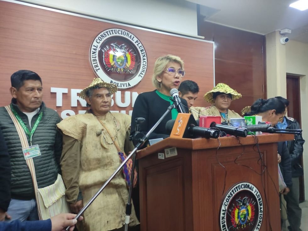 Desocupación de tierras comunitarias por el Tribunal Constitucional