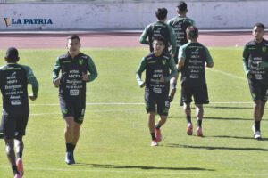 Entrenamiento de la Selección Nacional en Santa Cruz